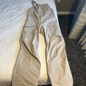 Women’s Arcteryx sentinel bibs